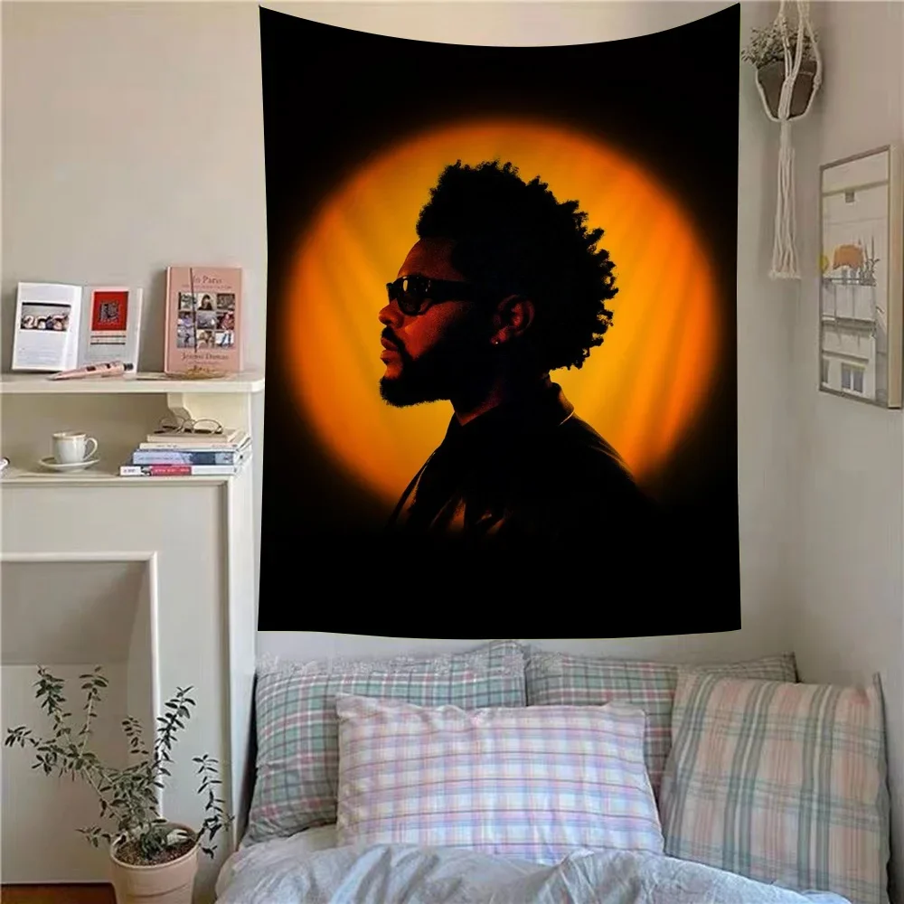 S2ff24b32a24b45c7a3bdd85ccdc92e80A - The Weeknd UK Shop